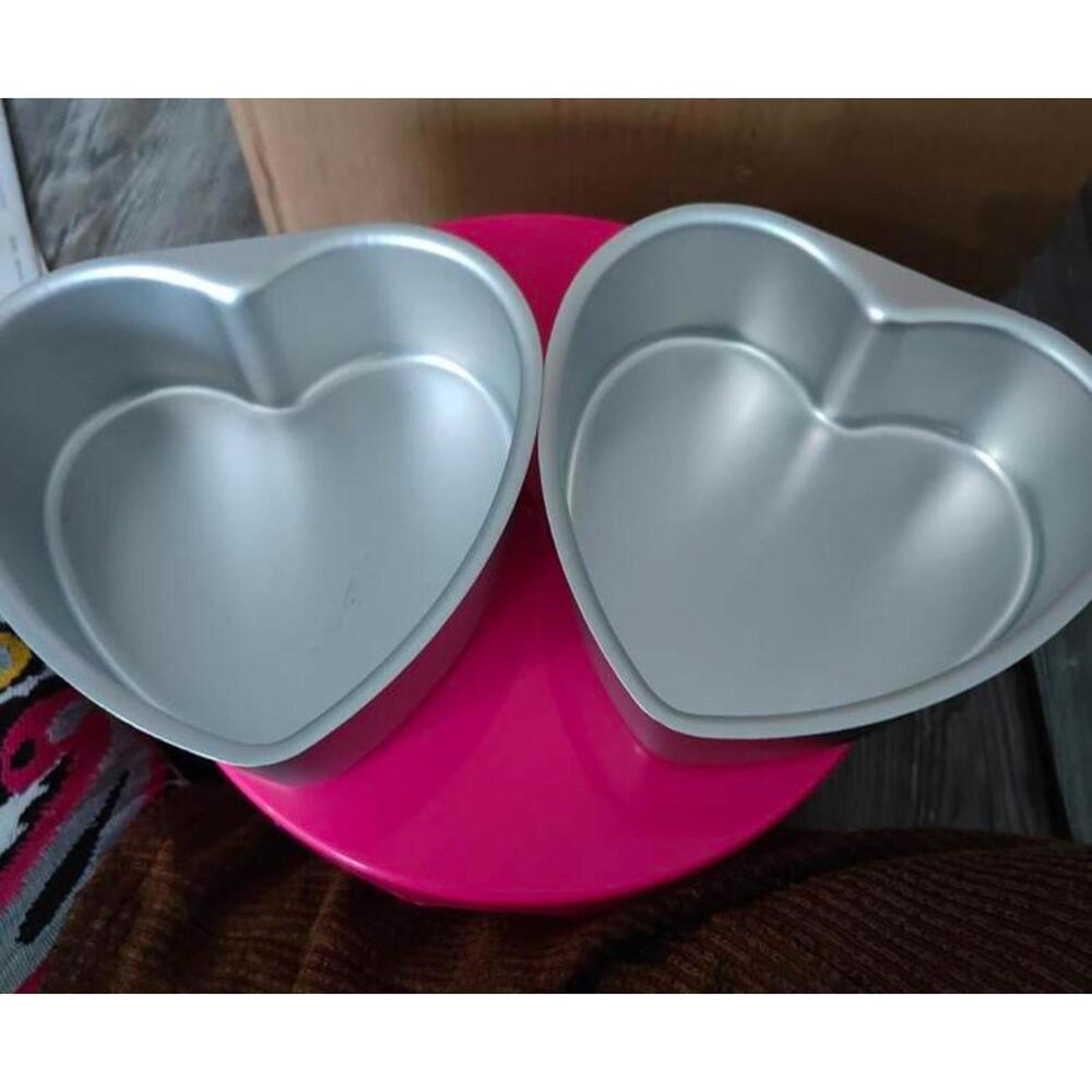 Baking pans